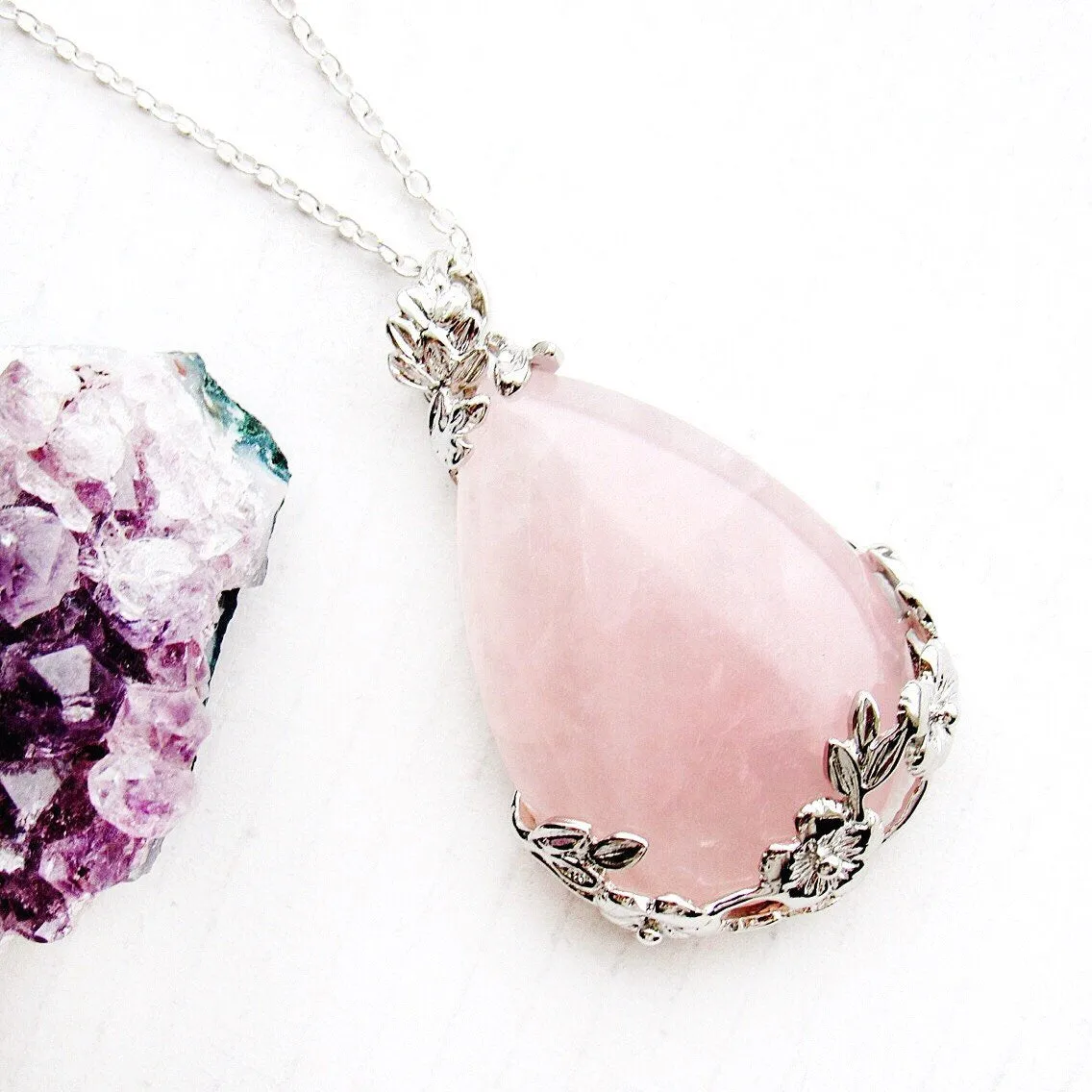 Blooming Rose Quartz Necklaces