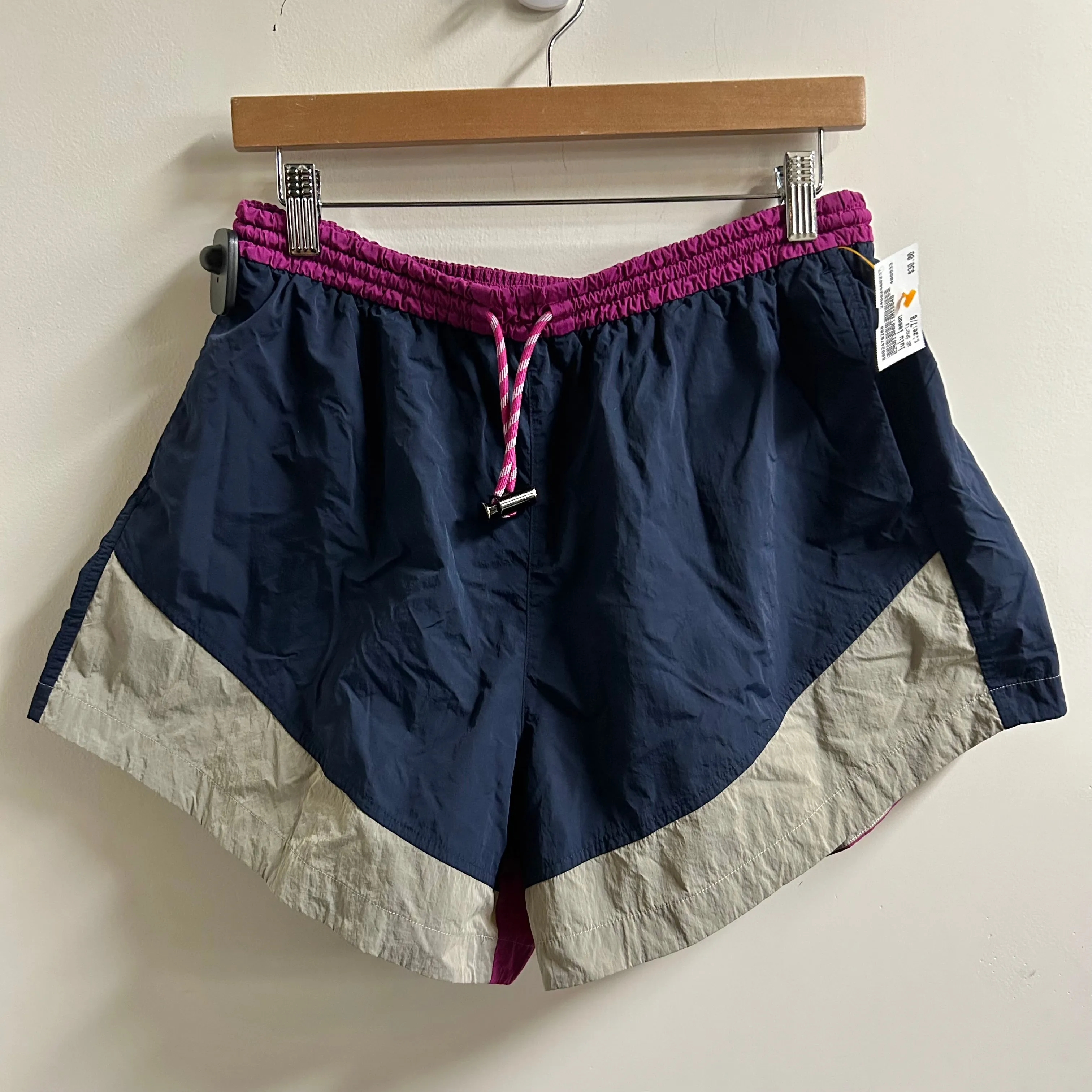 Lululemon Athletic Shorts Size 7/8